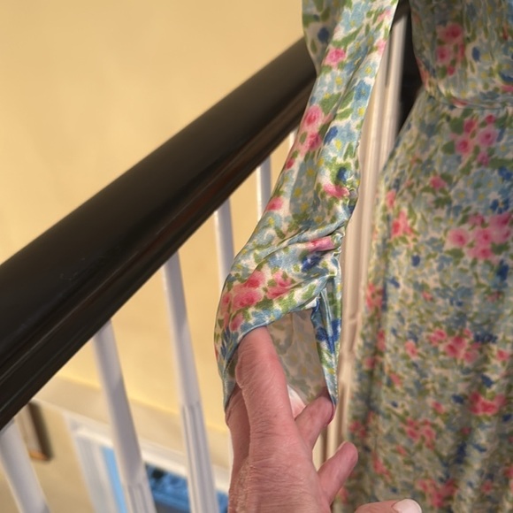 Notes du Nord 🔥Sale🔥silk blend maxi dress. Designed in Denmark 🇩🇰 - Picture 4 of 16